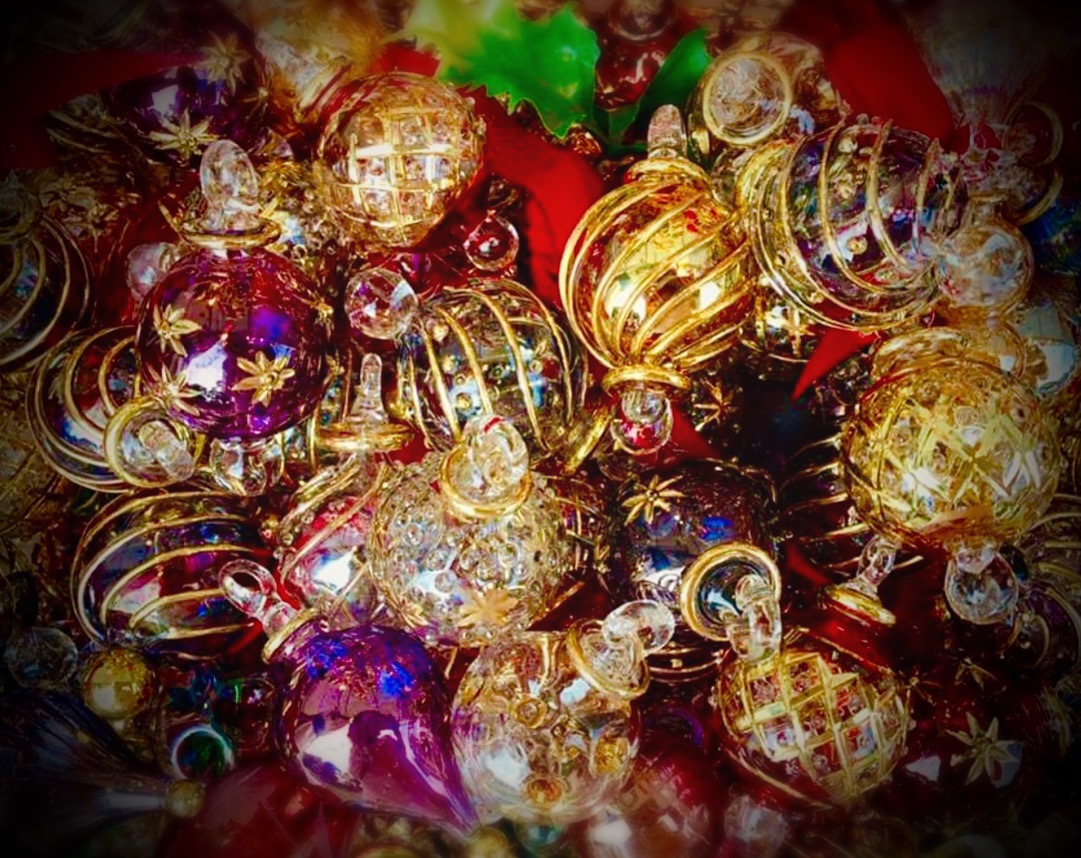 Lot of 24 hand blown glass christmas ornaments